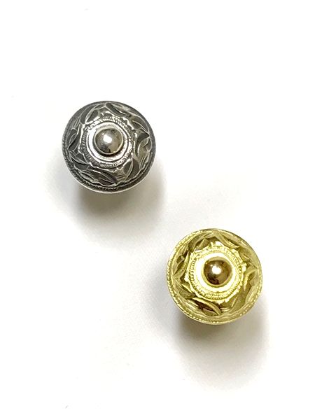 クーティ×マジカルデザインの新作ピアスCompadre Stud Earring