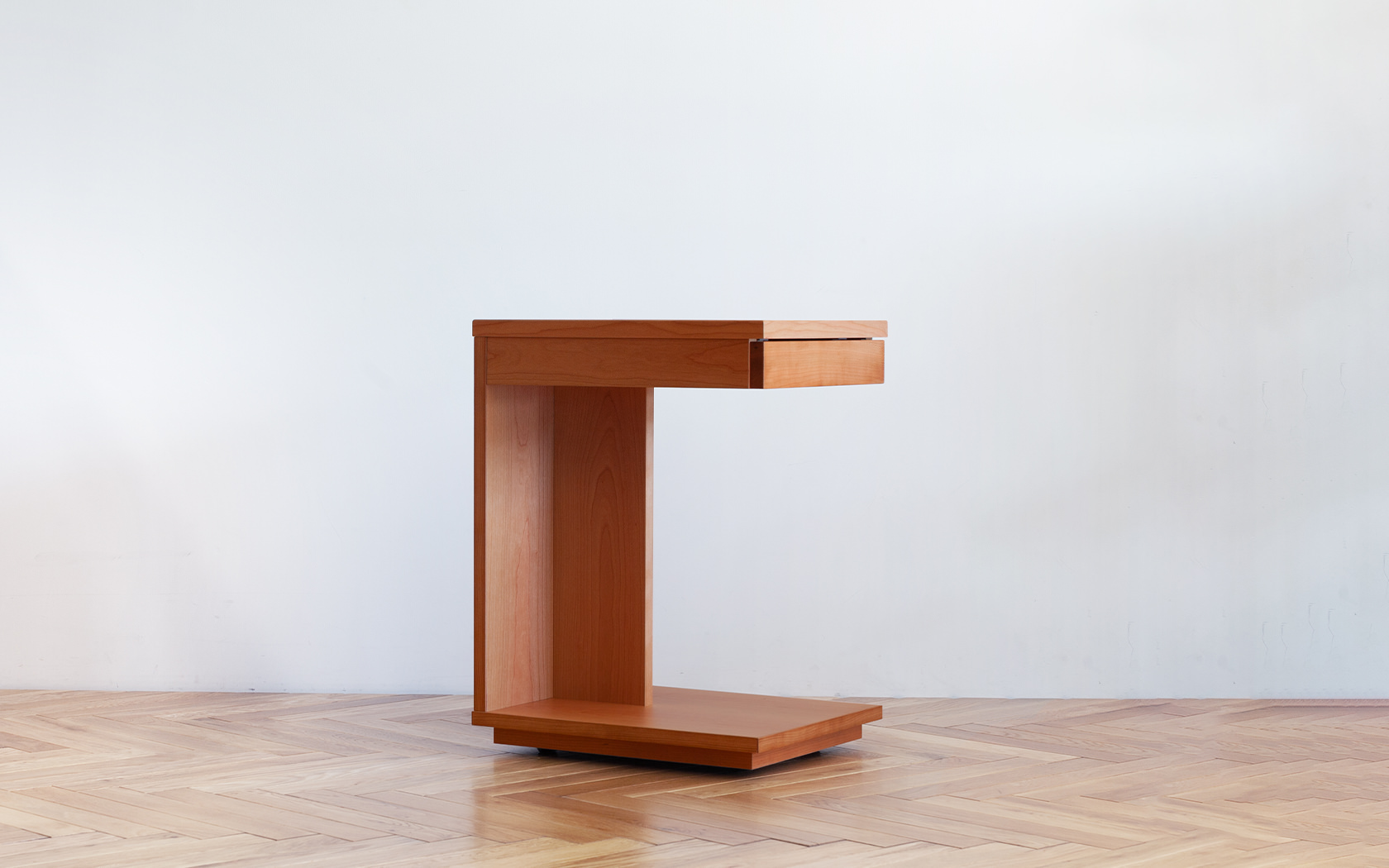 引き出し収納・キャスター付きGIRAREサイドテーブル | その他アイテム