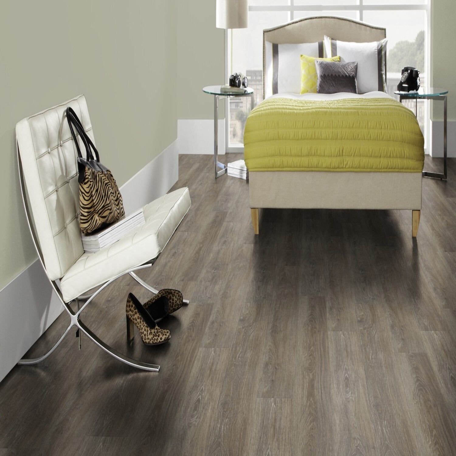 Karndean Korlok Reserve Vinyl Plank - Aged Spanish Oak 7