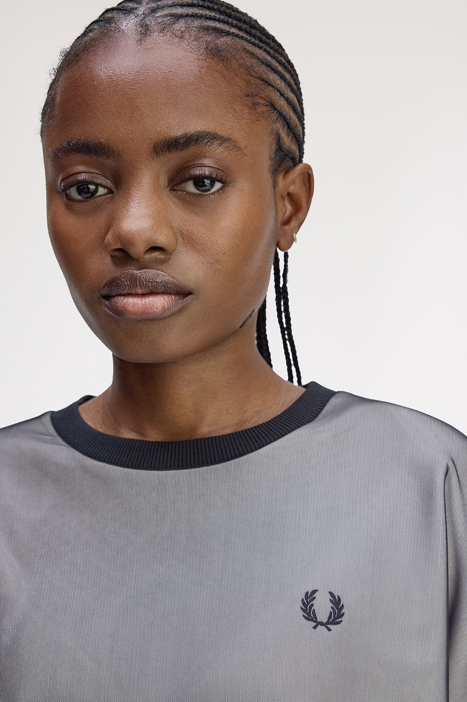 Mesh Overlay Sweatshirt(10 608：NAVY): | FRED PERRY JAPAN