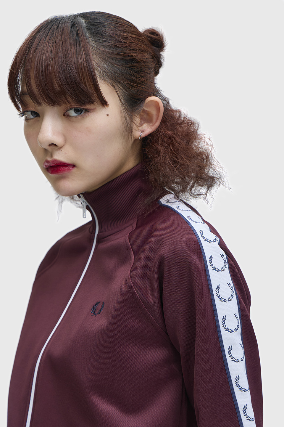 Taped Track Jacket(10 597：OX BLOOD / ECRU): | FRED PERRY JAPAN