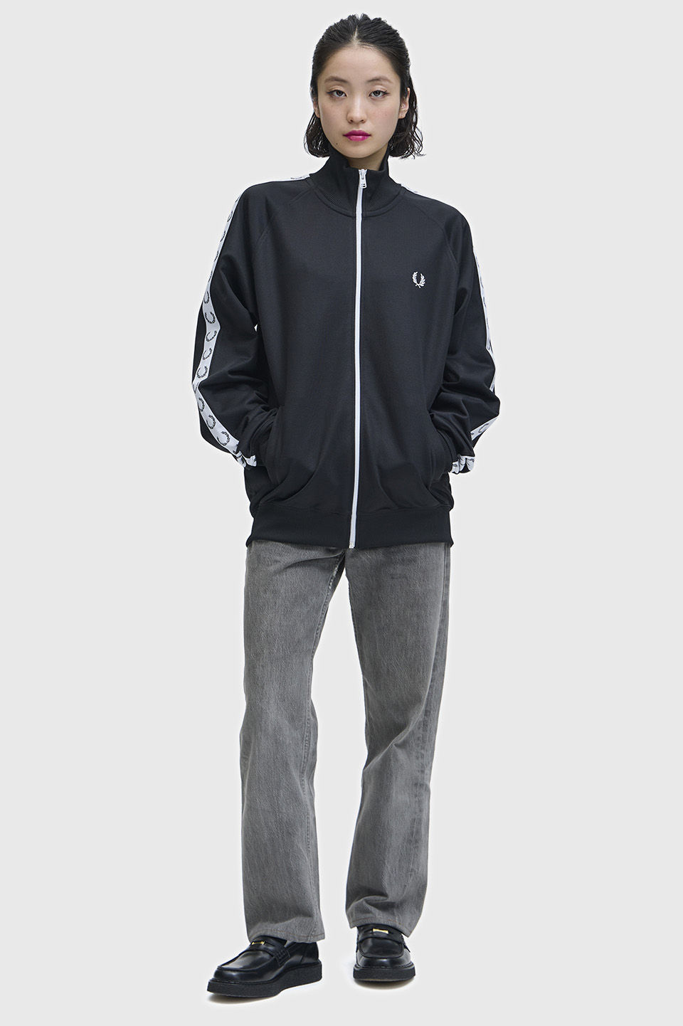 Taped Track Jacket(S 198：BLACK): | FRED PERRY JAPAN | フレッド