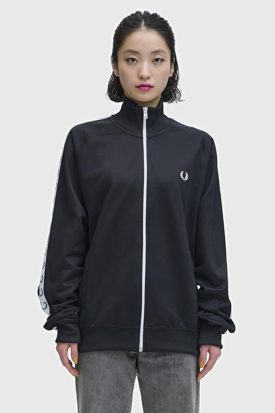 Taped Track Jacket(S 198：BLACK): | FRED PERRY JAPAN | フレッド