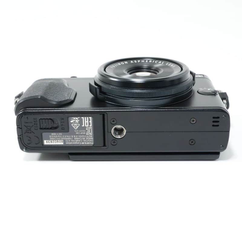 富士フイルム FUJIFILM X70 ブラック 中古 C2120123388644｜中古通販