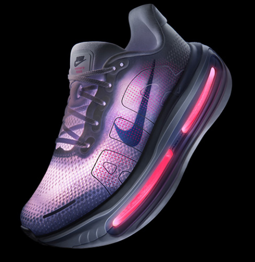 ナイキ ボメロ プレミアムはシリーズ史上最高の柔らかさと反発性でした