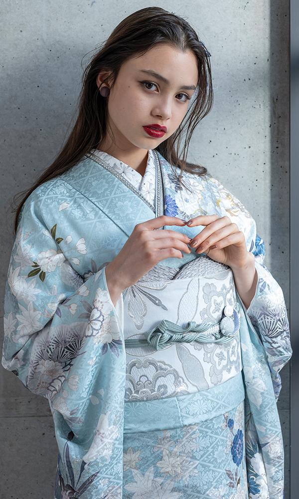 花柄に水色のくすみカラー｜振袖大好き 【菊京屋】振袖レンタル 成人式