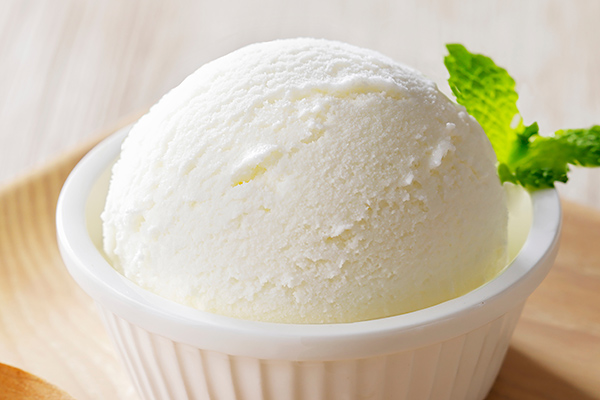 十勝もーもースイーツ 牛乳そのまんまアイス ラベルレス＜80ml×24個