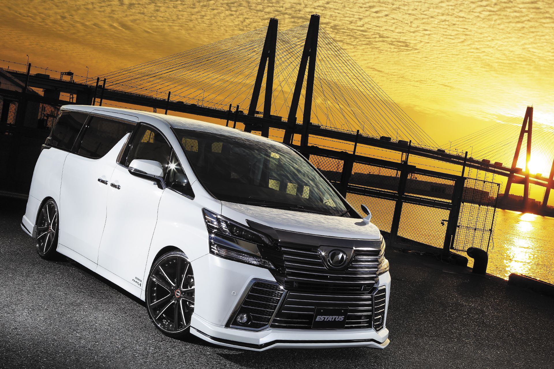 ESTATUS Style-652（生産中止） | アルミホイール・エアロパーツ・カー