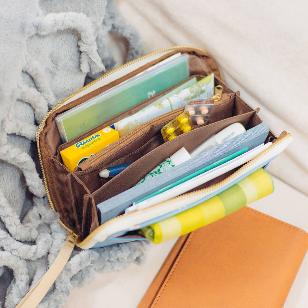 ひきだしポーチ・姉 - ひきだしポーチ - ほぼ日手帳