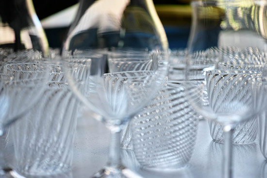 コップ屋の高橋禎彦さん。2014 - ほぼ日刊イトイ新聞