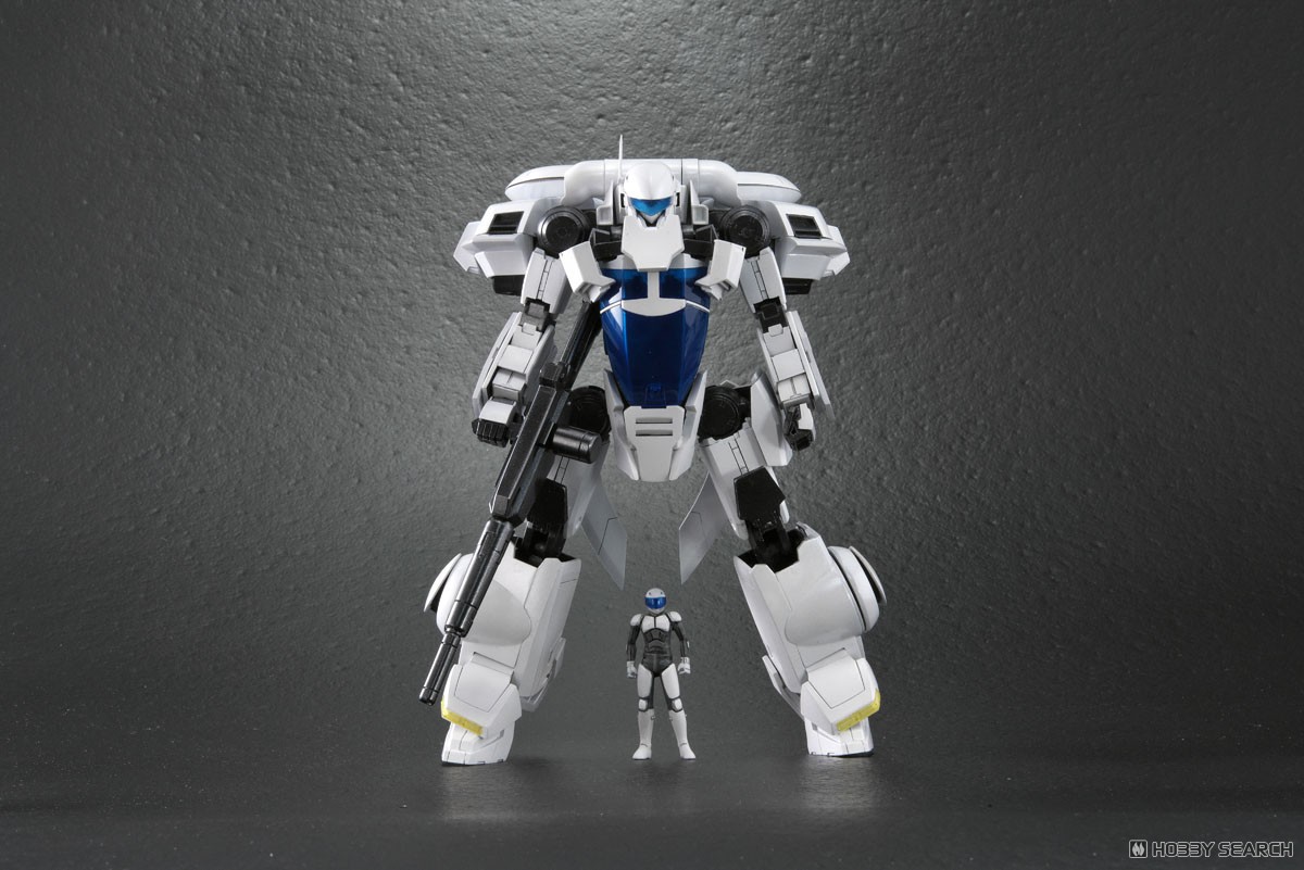 ナイトストライカー 1/32スケール カラーレジンキャスト製組立キット