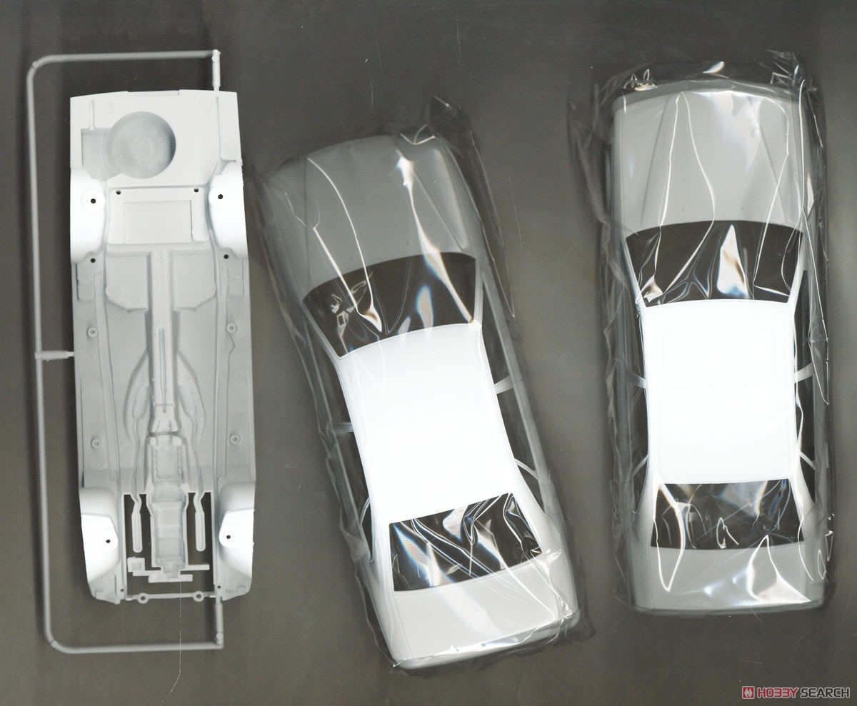 ニッサン G50 プレジデント JS/インフィニティ Q45 `89 (プラモデル