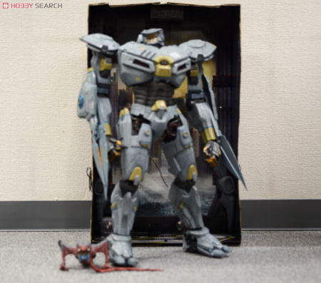 ホビーサーチブログ - 大きいぞ!! 18インチ ストライカー・エウレカ