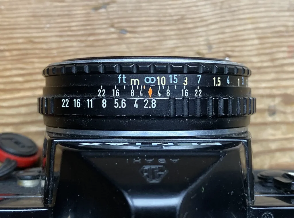Pentax-M 40mm f/2.8 and Pentax MX - imperfect, but pocketable! - 35mmc