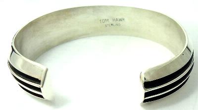 インディアンジュエリー Tom Hawk（トムホーク）作 シルバー