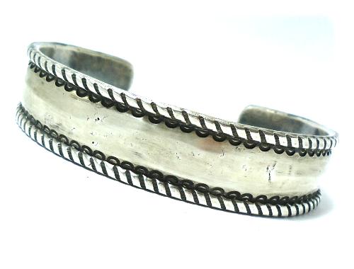 インディアンジュエリー シルバーブレスレット・バングル