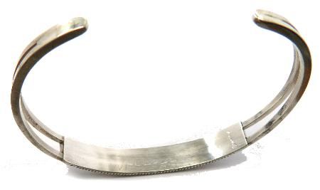 インディアンジュエリー ズニ族のインレイワーク ブレスレット・バングル