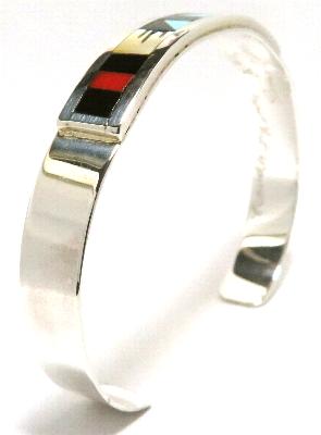 インディアンジュエリー ズニ族のブレスレット・バングル