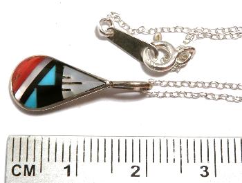 インディアンジュエリー / ズニ族インレイ・ペンダント