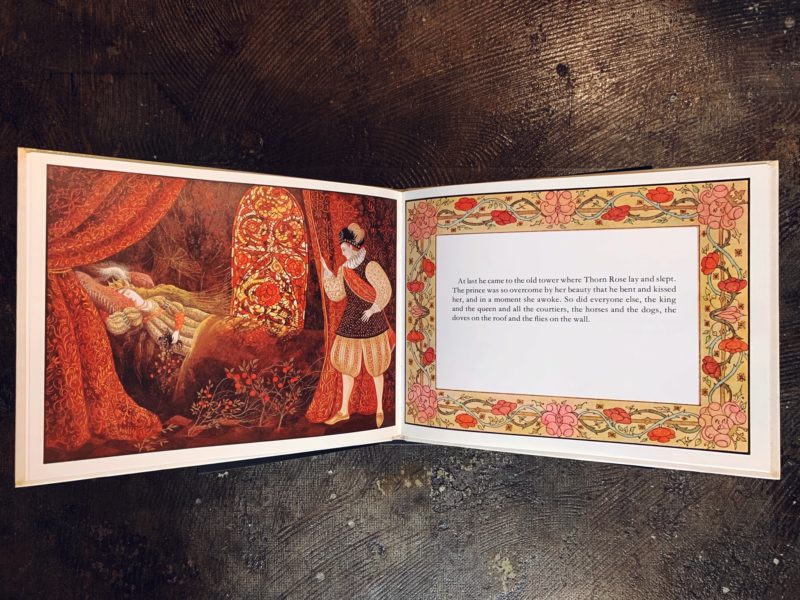 エロール・ル・カイン Errol Le Cain: Thorn Rose(いばらひめ