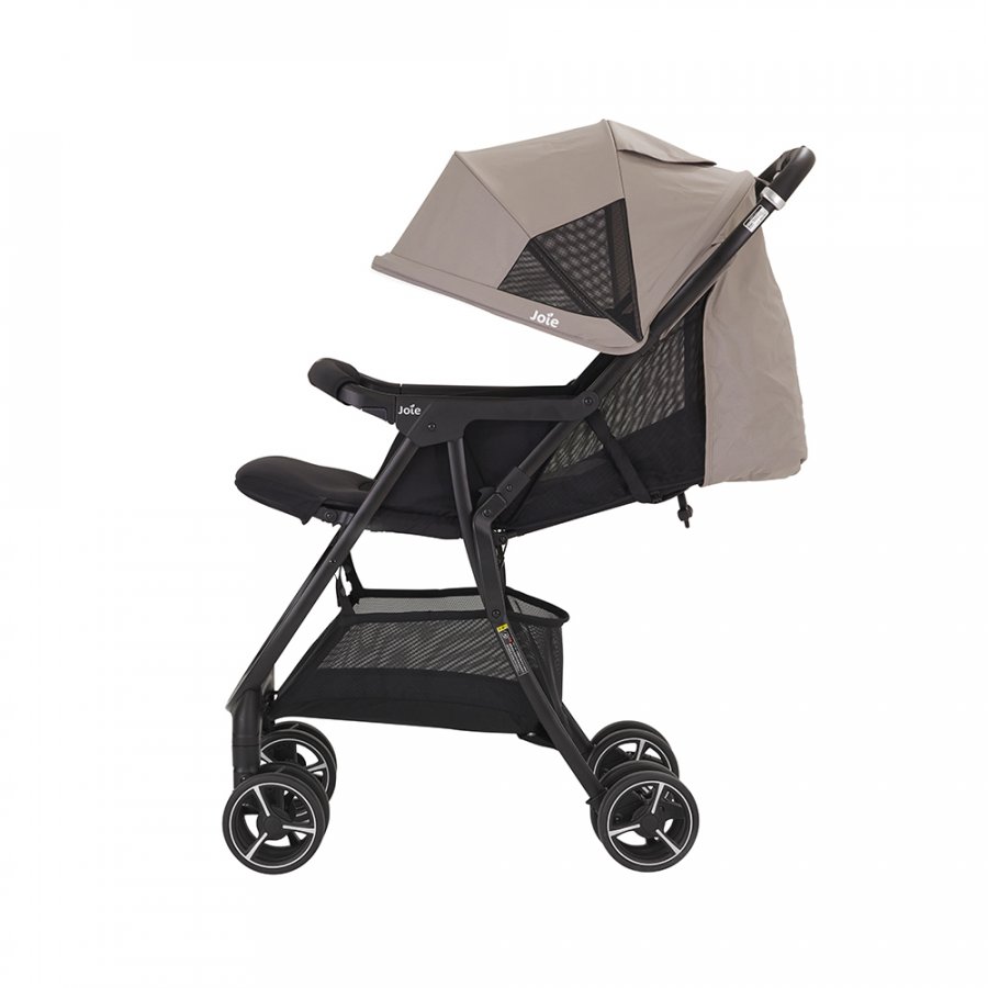 Joie ベビーカー エアスキップライト（ベビーベージュ）」について