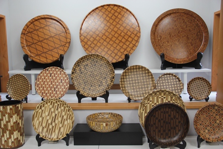 金指ウッドクラフト ～金指勝悦の無垢の箱根寄木細工～