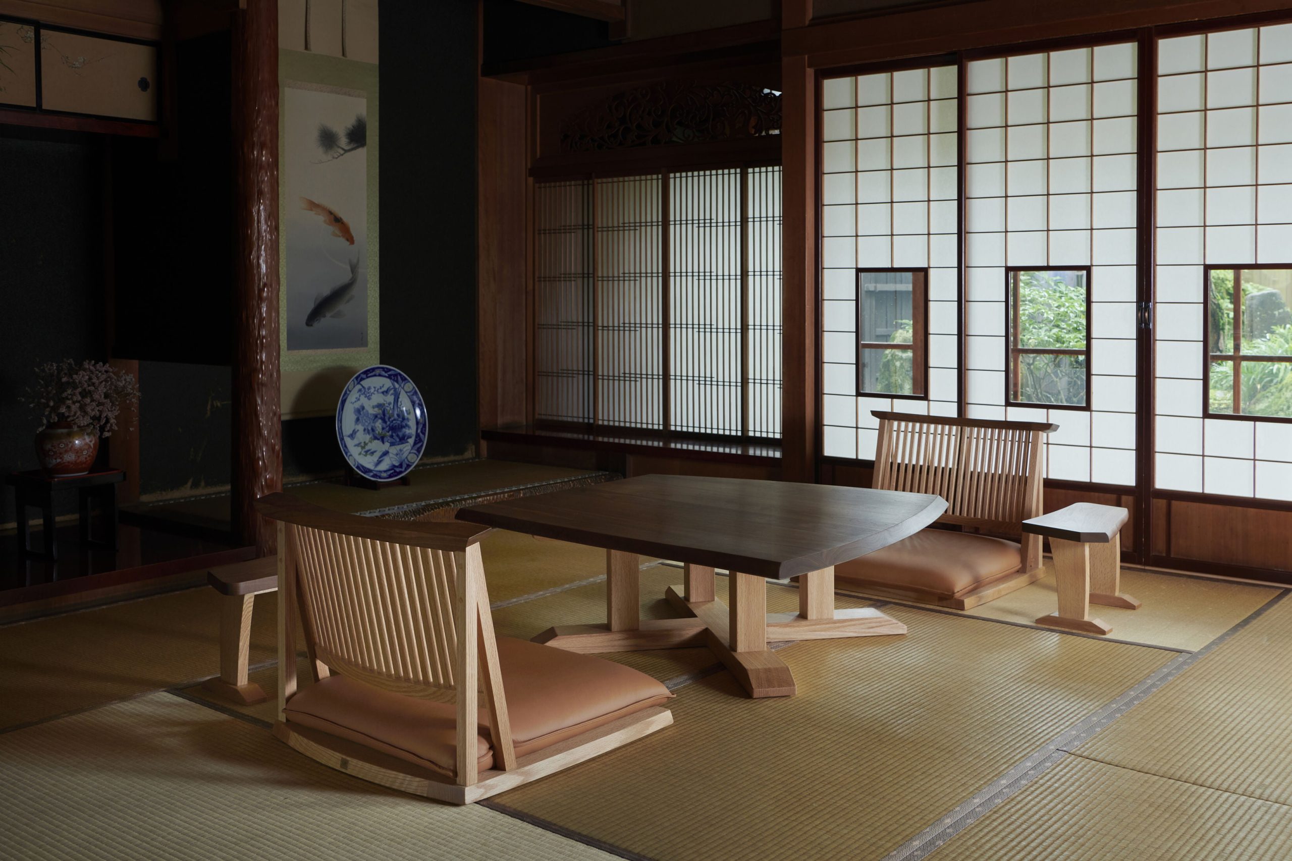 脇息 - 国産無垢家具は飛騨高山発の家具メーカー KASHIWA