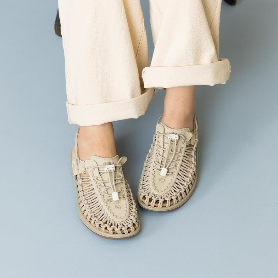 オールジェンダー ユニーク ツー コンバーチブル | Plaza Taupe/Plaza