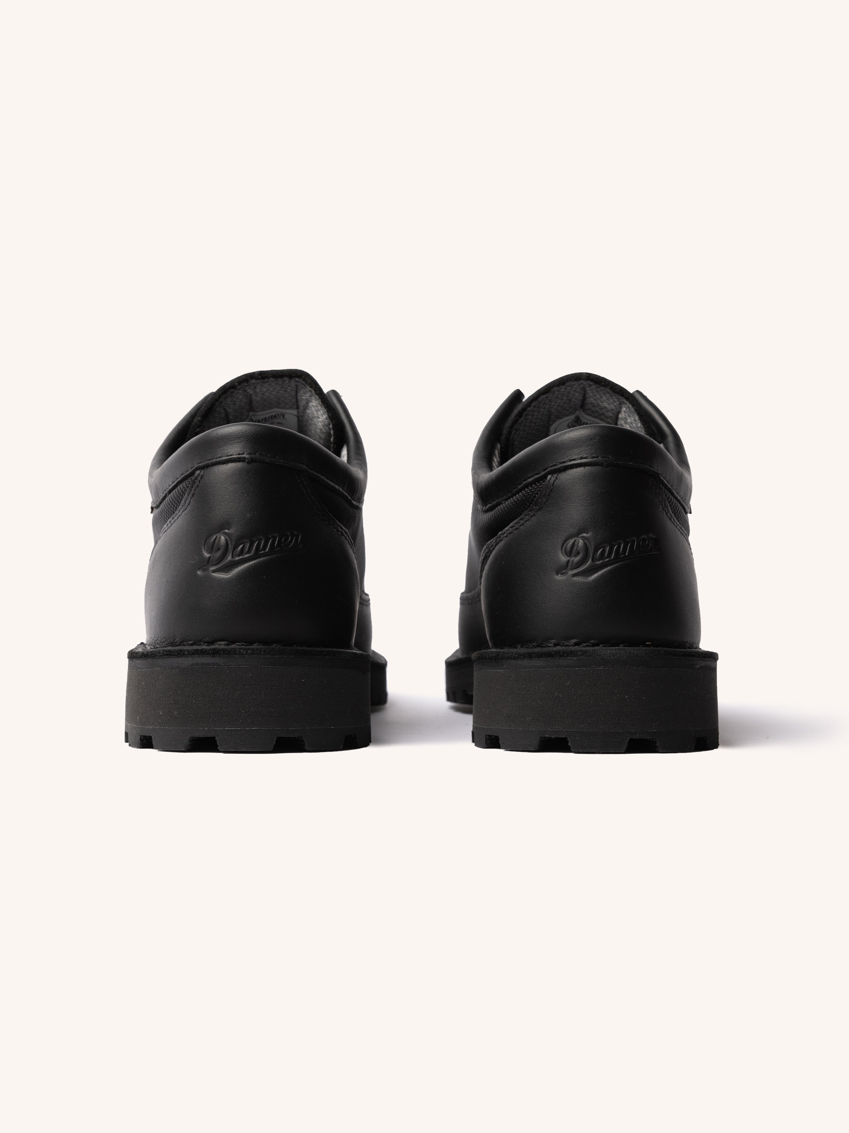 KESTIN | Danner Field Low GORE-TEX Shoes in Jet Black – Kestin
