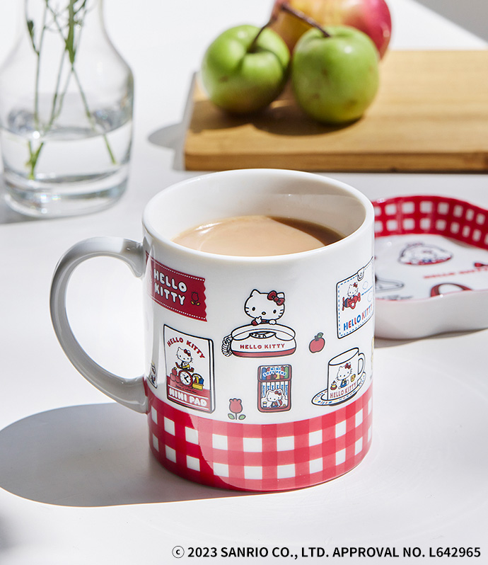 ハローキティ レトロポップ | キルンアート