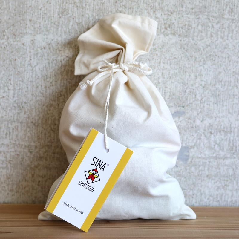 SINA ジーナ社 ミュージカルボール：やさしい音がする木製ボールです