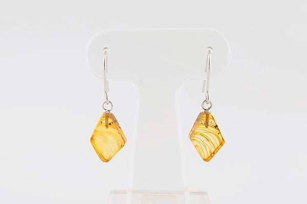 琥珀ピアス - 久慈琥珀オンラインショップ