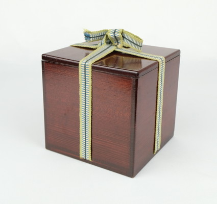 栗山園オンライン通販部 / 【出物】 菊桐蒔絵平棗 川端近左 淡々斎書付