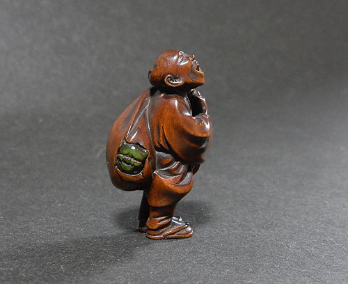 木彫り 根付 人物 ＜在銘＞ | 【骨董品買取】日本全国対応・老舗骨董店