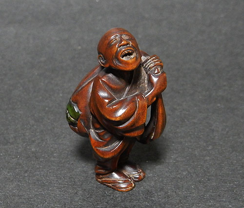 木彫り 根付 人物 ＜在銘＞ | 【骨董品買取】日本全国対応・老舗骨董店
