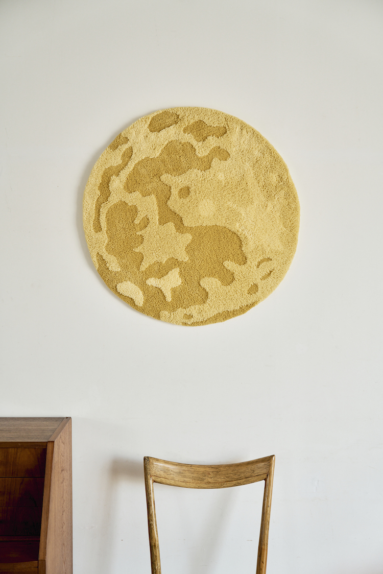 苦あれば、ラグあり。人生に疲れたなら、月を見上げたり、雲に身を預け