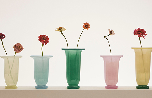 夏を装う、フラワーベース