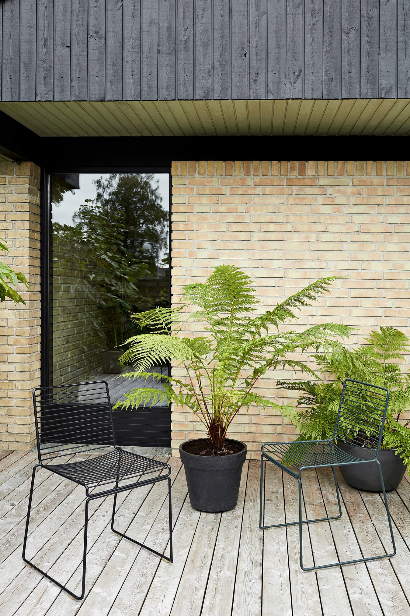 HEE DINING CHAIR - チェア | 【公式】HAYオンラインストア