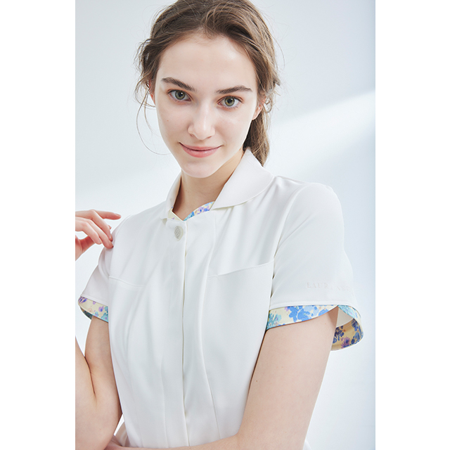 LW801 ローラ アシュレイ 住商モンブラン ナースウェア ジャケット