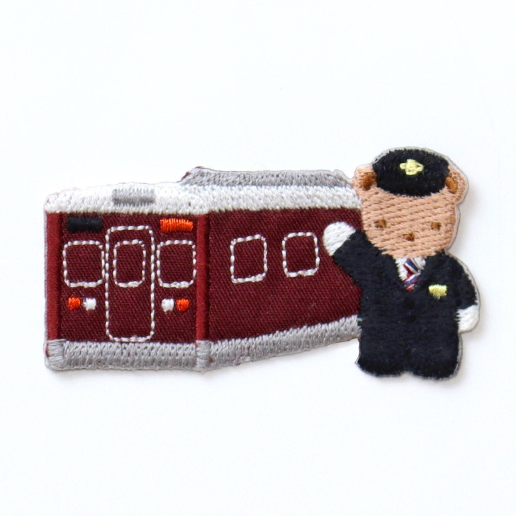 阪急電車×ファミリア】コラボレーショングッズを発売します！マルーン