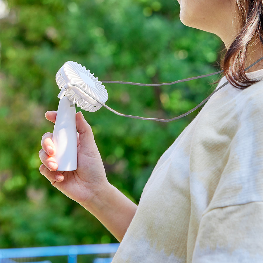 ポータブル首かけハンディファン【最安値605円】｜ノベルティ・記念品