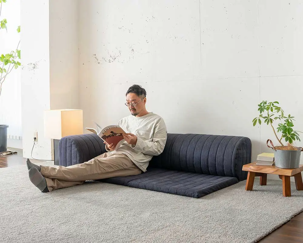 こたつや和室、畳にも合わせやすいローソファー「SKIP 1 MINI SOFA