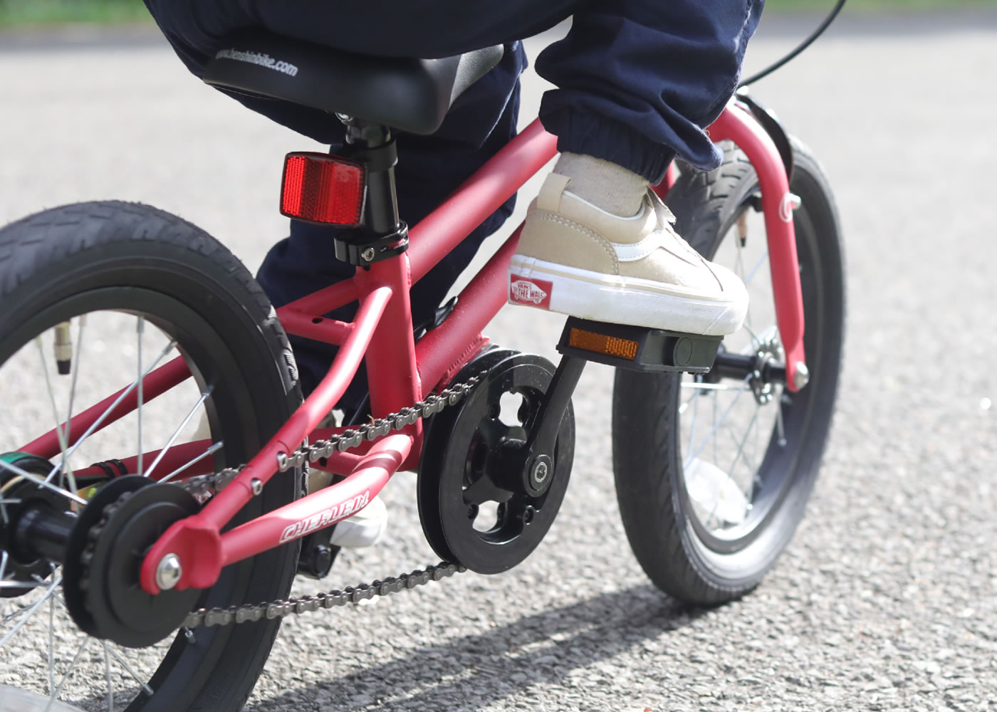 NEW プレミアムカラー Ruby Red｜へんしんバイクC14公式