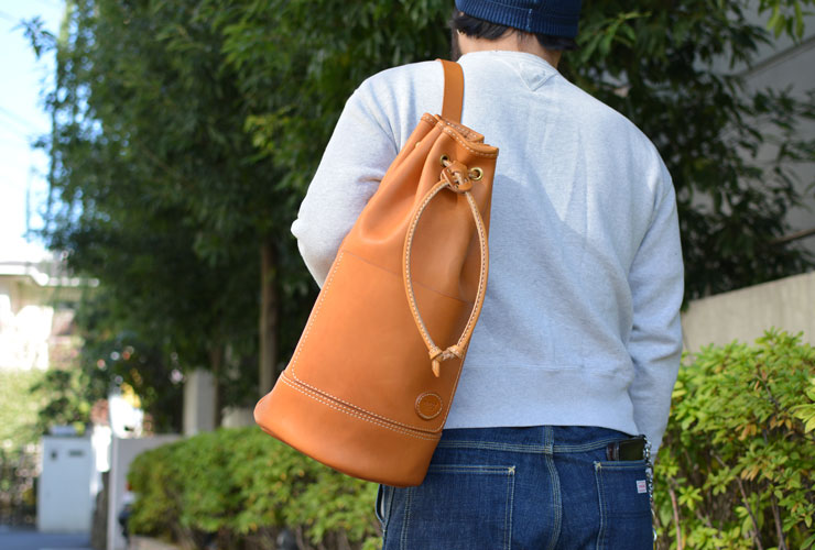 ソフトレザーで作った本革ボンサックのエントリーモデル / 革鞄のHERZ