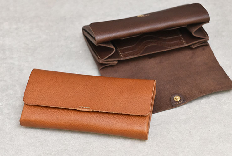 収納力のあるコンパクトな小さめ長財布 / 革鞄のHERZ(ヘルツ)公式通販