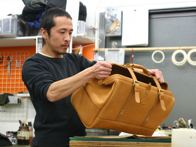 メンズにおすすめの本革2wayトートバッグ / 革鞄のHERZ(ヘルツ)公式通販