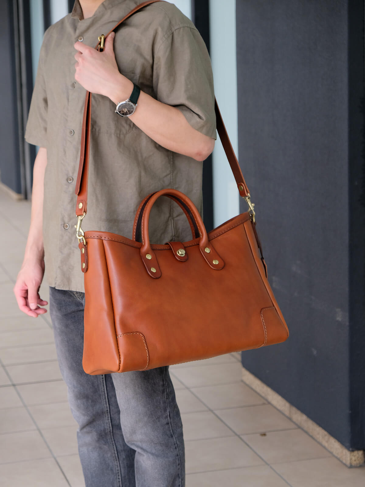 メンズにおすすめの本革2wayトートバッグ / 革鞄のHERZ(ヘルツ)公式通販