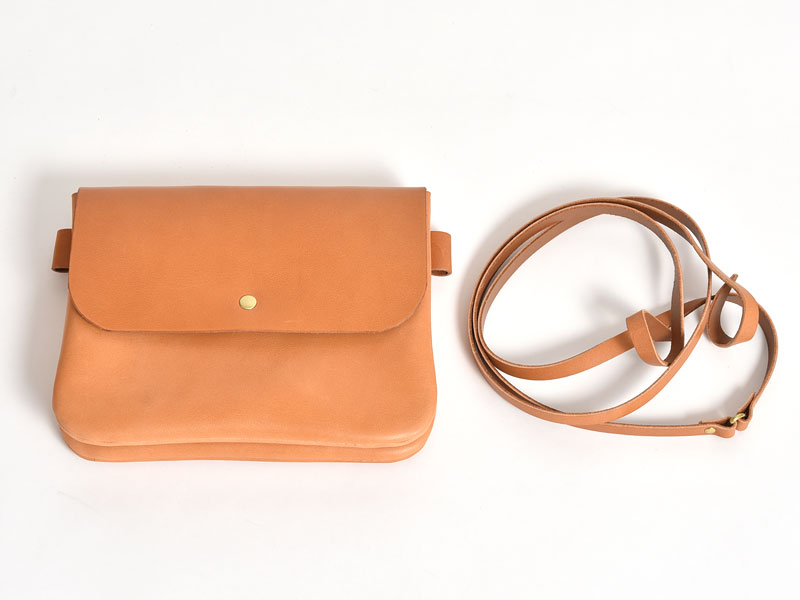 新作：2部屋サコッシュ(CP-9)｜革鞄・革小物のHERZ公式通販