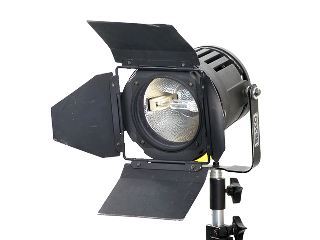UK-10｜タングステン｜照明｜ブロードキャスト＆シネマプロダクション