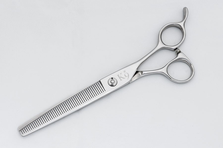 スパッと爽快に切れる理美容師サロン用セニングシザー両面可❊トリマー